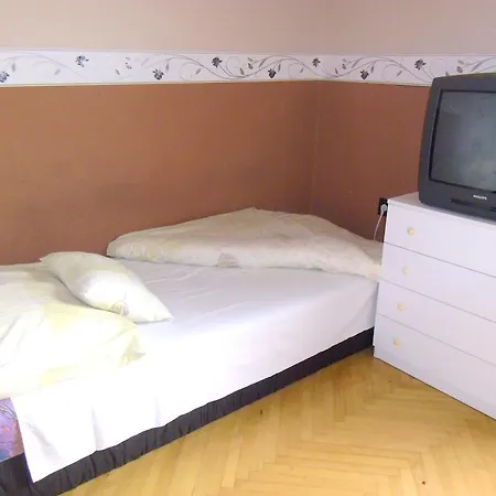Balatoni Nyar Vendeghaz Apartament *